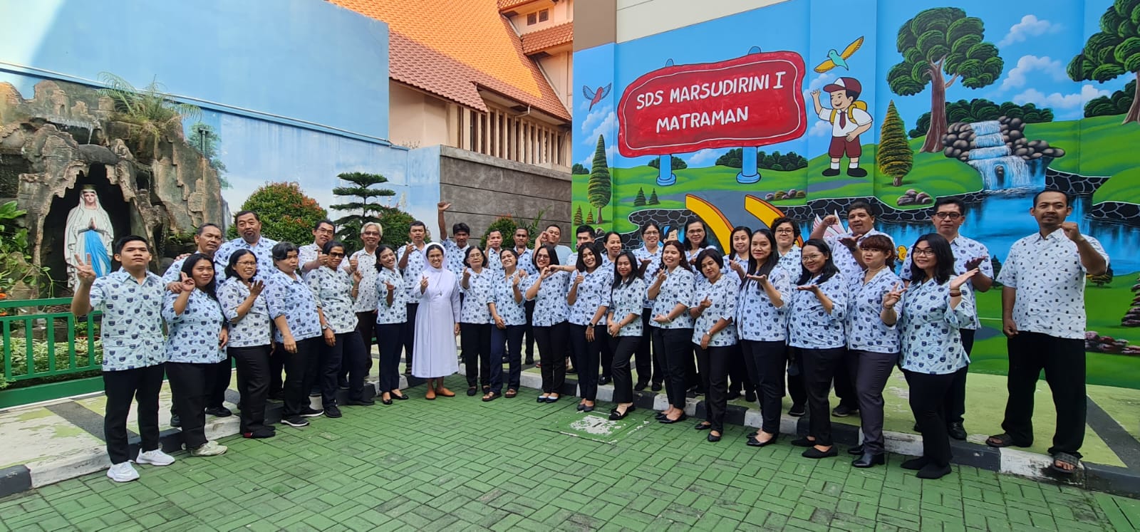 Gedung Sekolah
